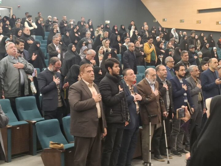 تصاویر/ جشن میلاد جانباز کربلا حضرت ابوالفضل العباس(ع) در تالار شهر کاشان