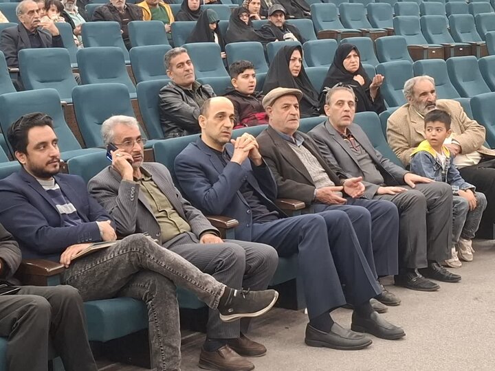 تصاویر/ جشن میلاد جانباز کربلا حضرت ابوالفضل العباس(ع) در تالار شهر کاشان