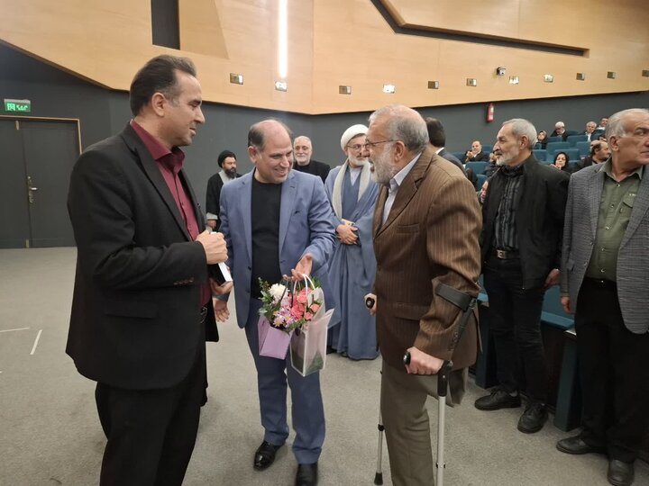 تصاویر/ جشن میلاد جانباز کربلا حضرت ابوالفضل العباس(ع) در تالار شهر کاشان