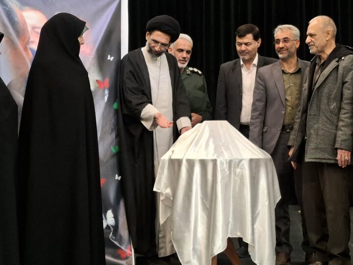 تصاویر/ جشن میلاد جانباز کربلا حضرت ابوالفضل العباس(ع) در تالار شهر کاشان