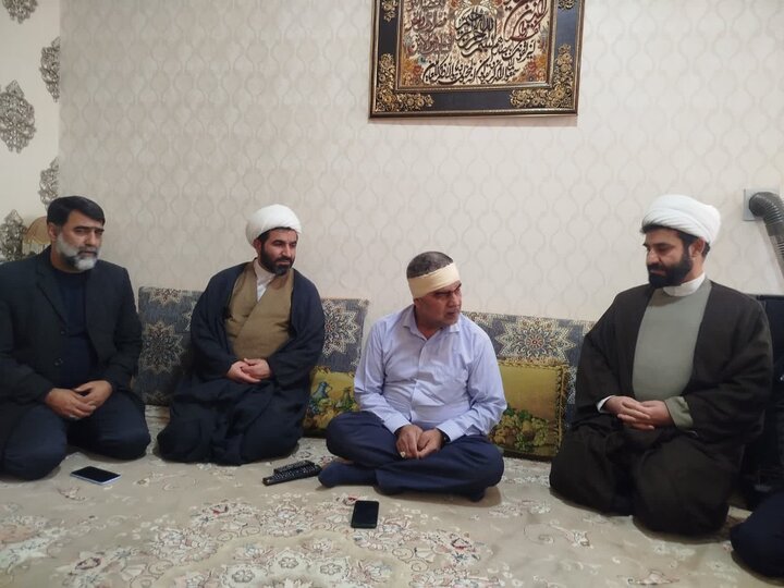 تصاویر/دیدار امام جمعه نورآباد با جانبازان