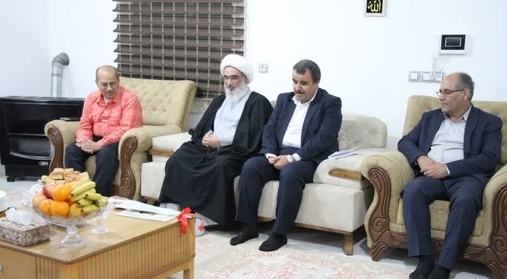 تصاویر/ دیدار امام جمعه بوشهر با جانبازان