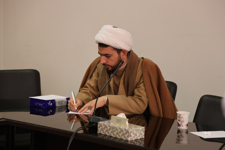 تصاویر / نشست مشترک ائمه جمعه سراسر استان همدان با نماینده ولی فقیه در استان