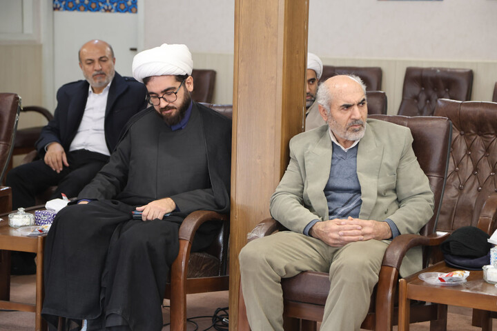 تصاویر / آیین تکریم و معرفه دبیر قرارگاه امور مساجد شهرستان همدان