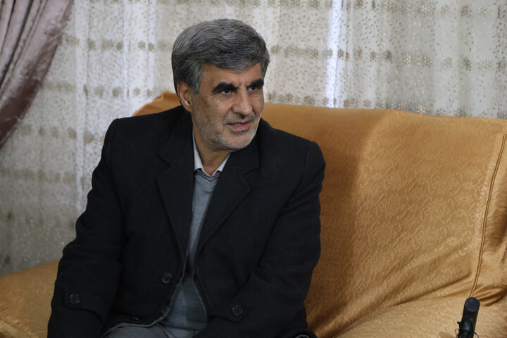 تصاویر / تقدیر نماینده ولی فقیه در استان همدان از جانبازان 70 درصد