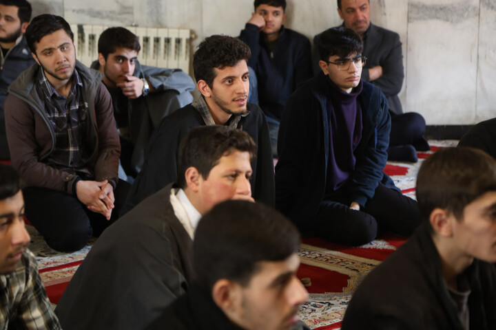 تصاویر / حضور نماینده ولی فقیه در استان همدان در جمع طلاب مدارس علمیه زنگنه و امام سجاد(ع)