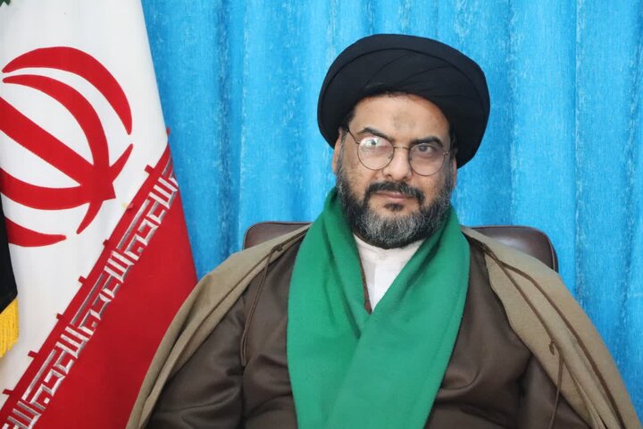 تصاویر/دیدار جمعی از اصناف و بازاریان یا امام‌جمعه مهران