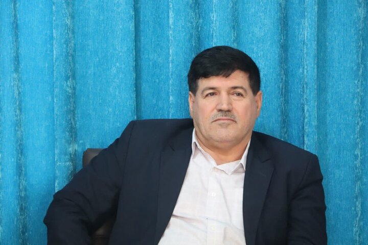 تصاویر/دیدار جمعی از اصناف و بازاریان یا امام‌جمعه مهران