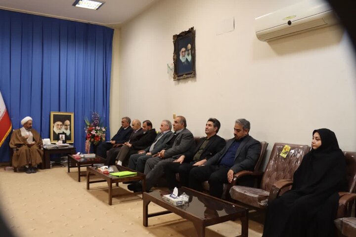 دیدار فرماندار ایلام با حجت‌الاسلام والمسلمین کریمی‌تبار