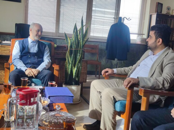 امتِ واحدۂ اسلام کا پرچم رہبر معظم انقلاب کے ہاتھ میں ہے / ہمیں ان کی پیروی پر فخر ہے