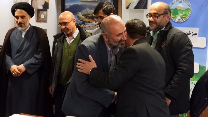 آیین تجلیل از ایثارگران منابع طبیعی و آبخیزداری چهارمحال و بختیاری
