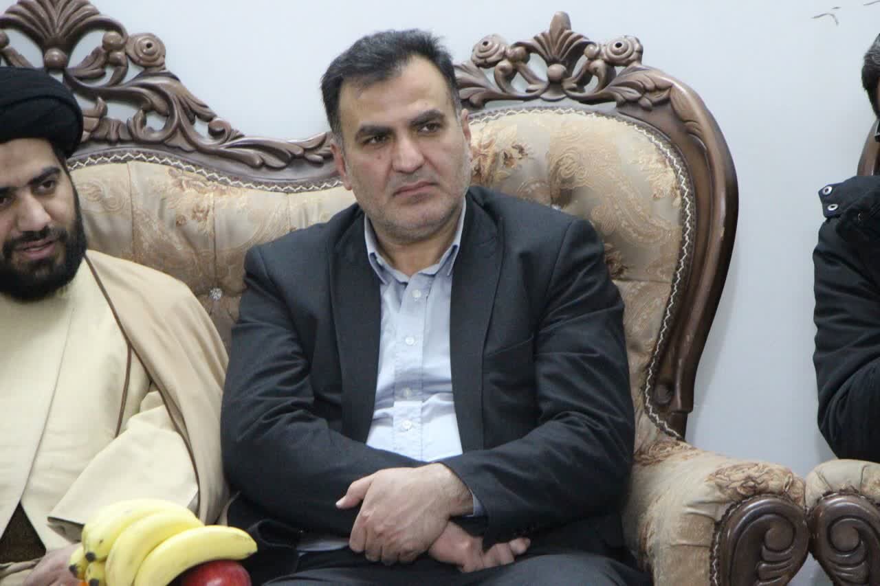 دیدار فرماندار کاشان با پاسدار و جانباز سرافراز رمضانعلی روحالهی +تصاویر