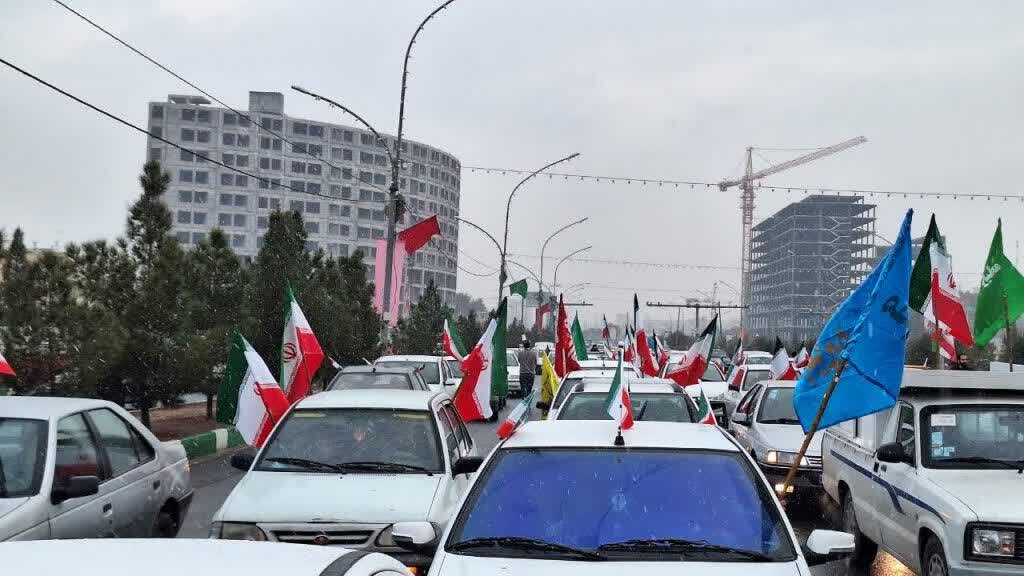 قم غرق در نور و شادی شد