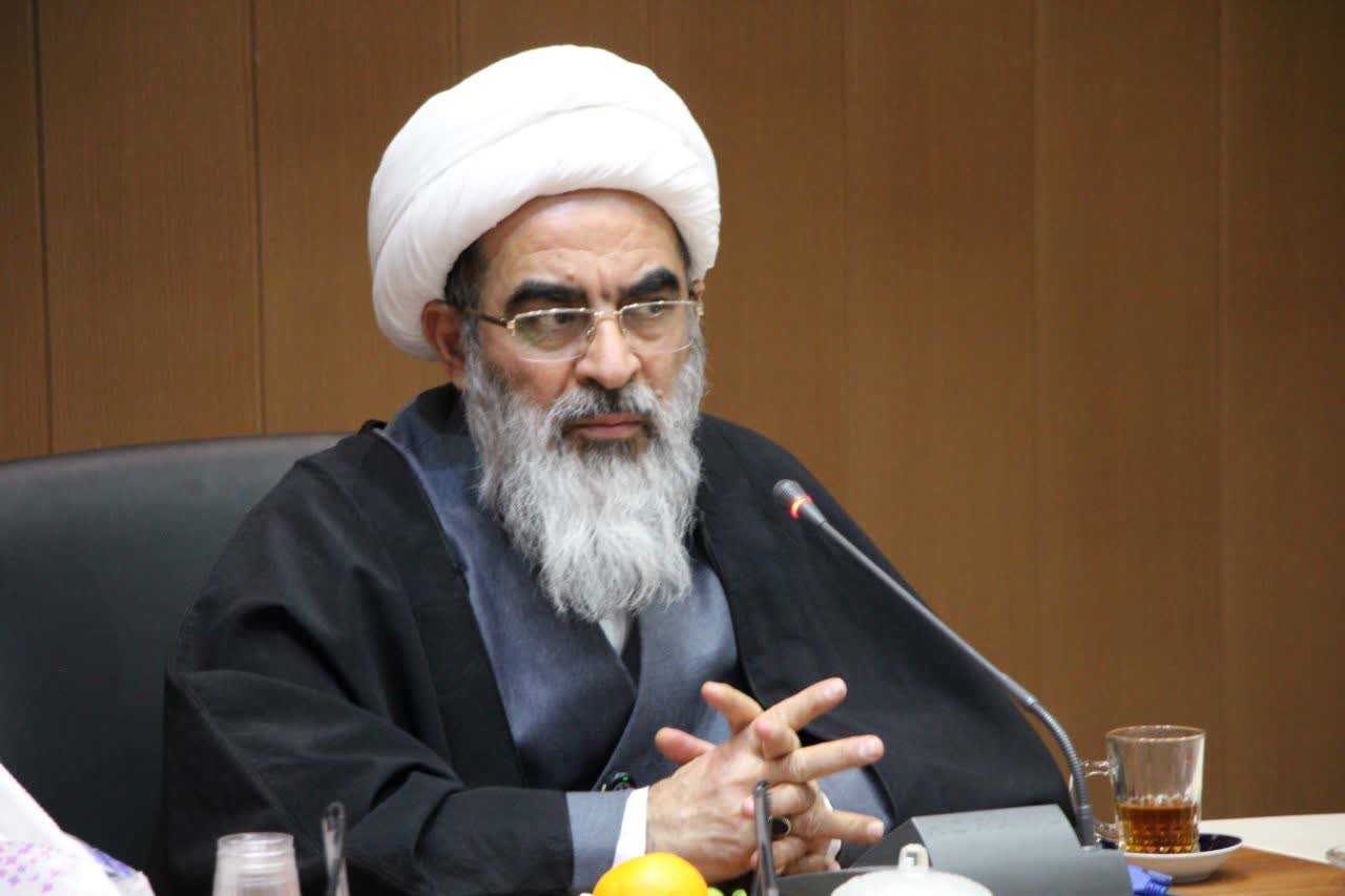 روحانیت تبعیت از رهبر انقلاب را بر خود واجب می داند