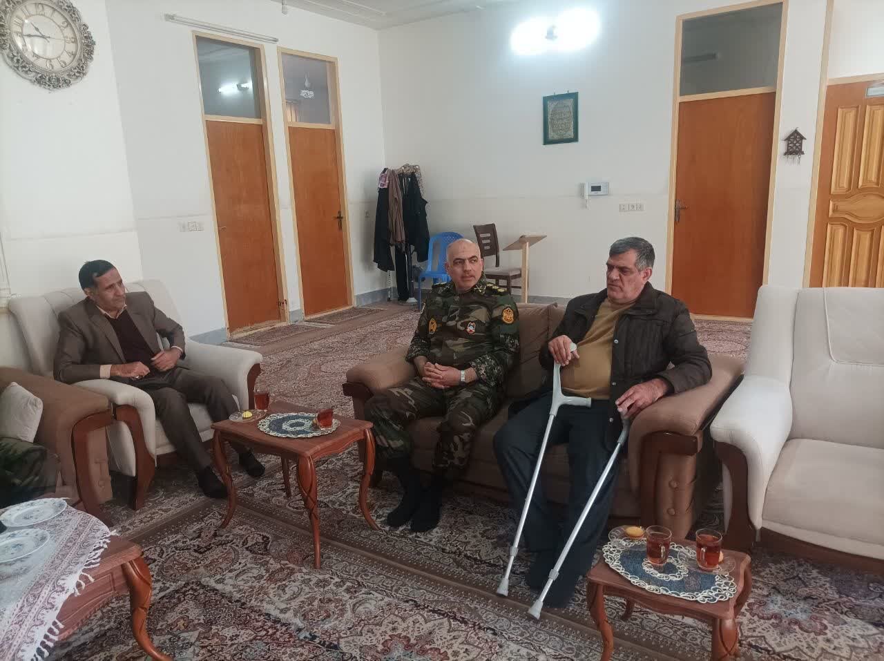 دیدار امام جمعه آران و بیدگل با تعدادی از جانبازان+تصاویر