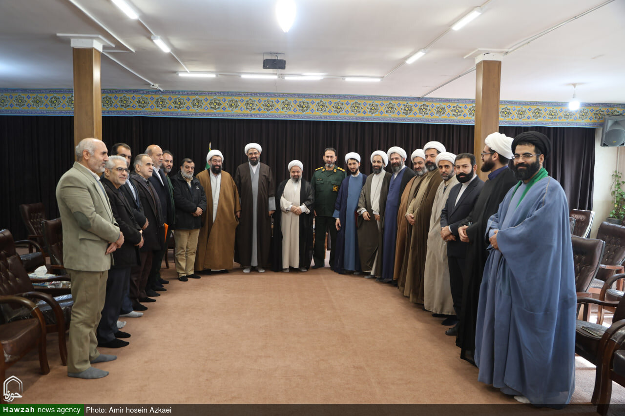 تصاویر / آیین تکریم و معرفه دبیر قرارگاه امور مساجد شهرستان همدان