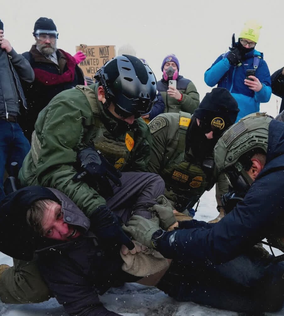 फ़ोटो / अमेरिका मे ट्रम्प के ख़िलाफ़ व्यापक पैमाने पर विरोध प्रदर्शन; मानवधिकार के झूठे दावेदारो की हक़ीक़त बे नक़ाब