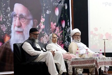 غربی‌ها به این دلیل ایران را هدف می‌گیرند که در برابر نظام بردگی مدرن ایستاده است