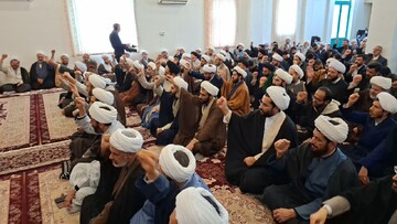 هرگونه تعرض به ساحت رهبری تبعات سنگینی خواهد داشت