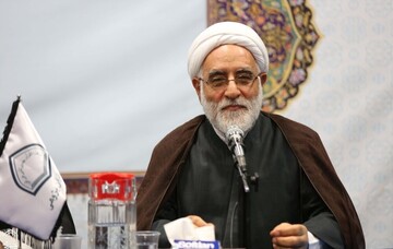 در شرایط کنونی، پیروی از سیره پیامبر و امام سجاد(ع) امری ضروری است