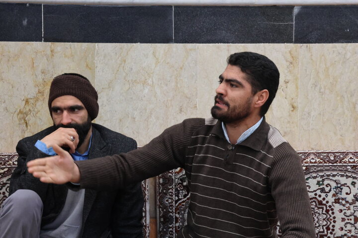 دیدار رئیس اداره نخبگان و استعدادهای برتر حوزه علمیه خراسان با طلاب مدرسه علمیه امیرالمؤمنین(ع) بیرجند