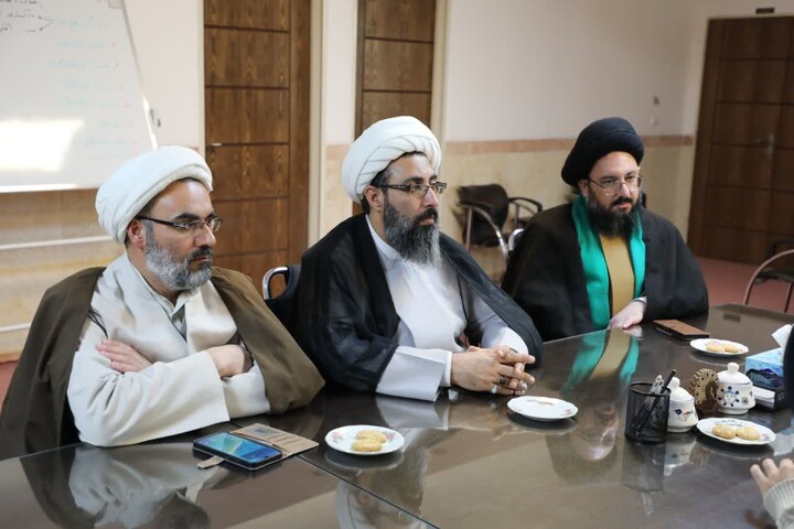 تصاویر/ جلسه شورای معاونین حوزه علمیه استان یزد