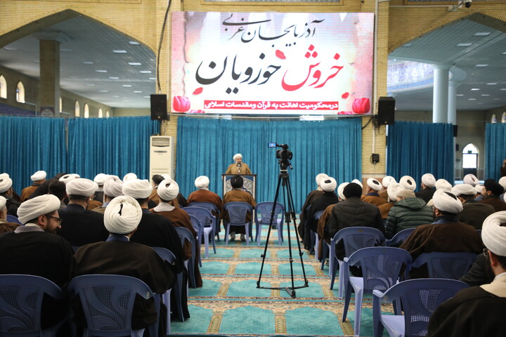 تصاویر/  خروش حوزویان ارومیه درمحکومیت اهانت به قرآن ومقدسات اسلامی