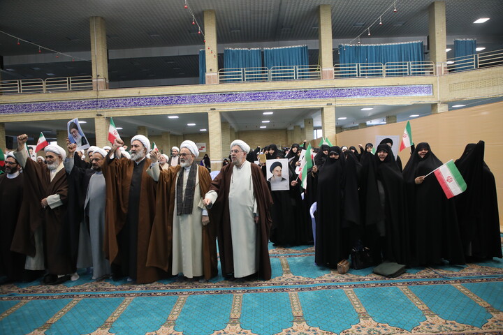 تصاویر/  خروش حوزویان ارومیه درمحکومیت اهانت به قرآن ومقدسات اسلامی