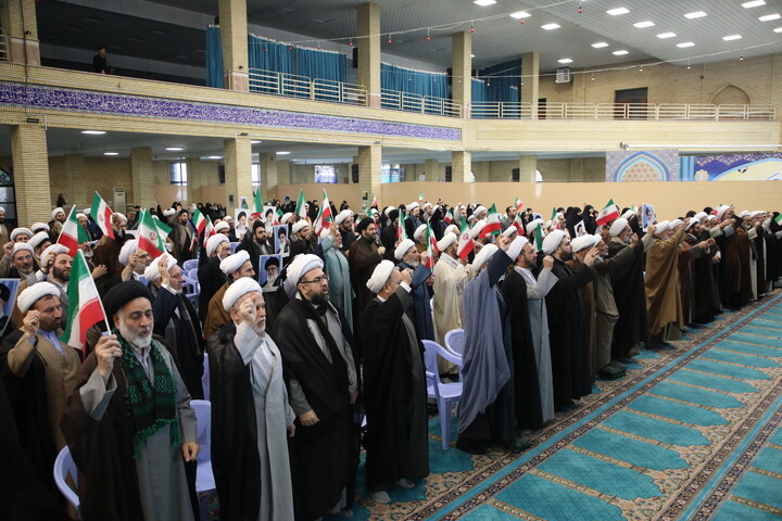 تصاویر/  خروش حوزویان ارومیه درمحکومیت اهانت به قرآن ومقدسات اسلامی