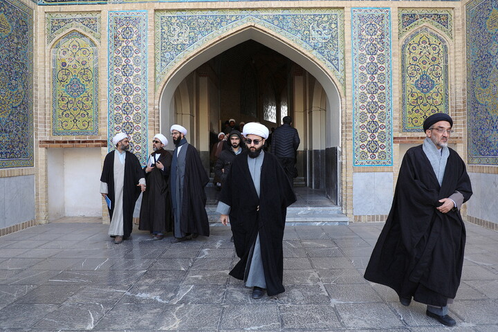 تصاویر/ خروش حوزویان در دفاع از قرآن و مقدسات