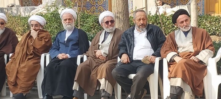 تصاویر/ خروش حوزویان تهران در محکومیت جسارت به قرآن کریم و مقدسات اسلامی و ملی