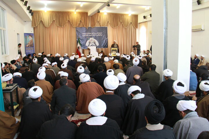 تصاویر/ خروش حوزویان چهارمحادر محکومیت اهانت به قرآن و مقدسات اسلامی و حمایت از رهبری