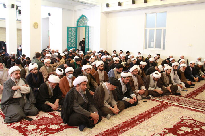 تصاویر/ خروش حوزویان چهارمحادر محکومیت اهانت به قرآن و مقدسات اسلامی و حمایت از رهبری