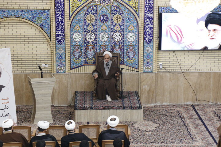 حضور پرشور اساتید و طلاب حوزه‌های علمیه برادران در مدرسه علمیه صالحیه کرمان