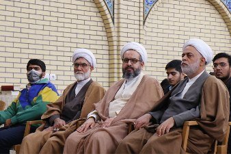 حضور پرشور اساتید و طلاب حوزه‌های علمیه برادران در مدرسه علمیه صالحیه کرمان
