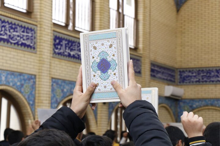 حضور پرشور اساتید و طلاب حوزه‌های علمیه برادران در مدرسه علمیه صالحیه کرمان