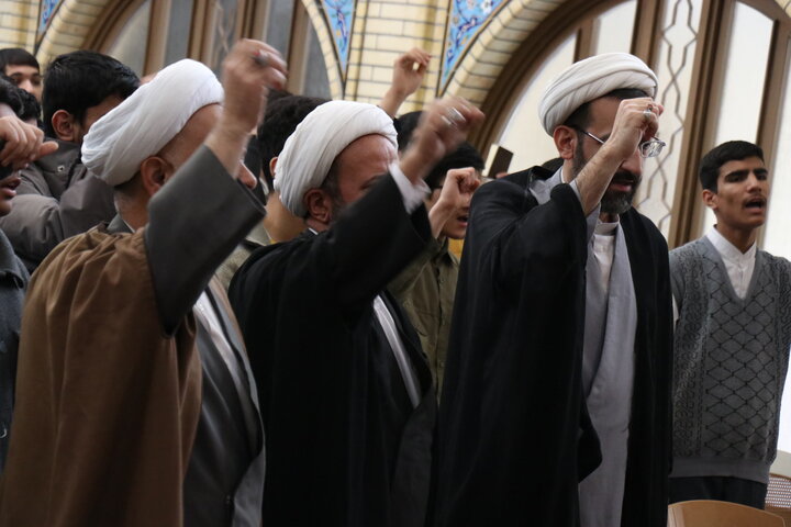 حضور پرشور اساتید و طلاب حوزه‌های علمیه برادران در مدرسه علمیه صالحیه کرمان