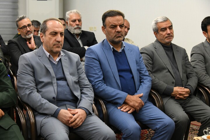 تصاویر | جلسه ستاد عالی کمیته های اجرایی دهه فجراستان اصفهان