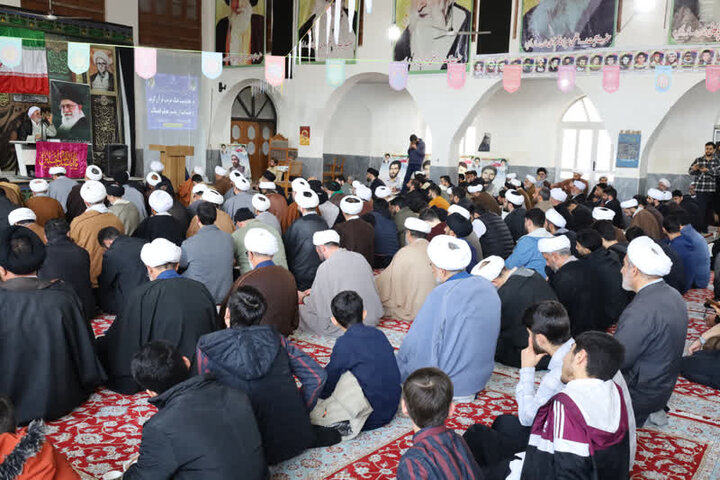 اجتماع طلاب و روحانیون شرق مازندران