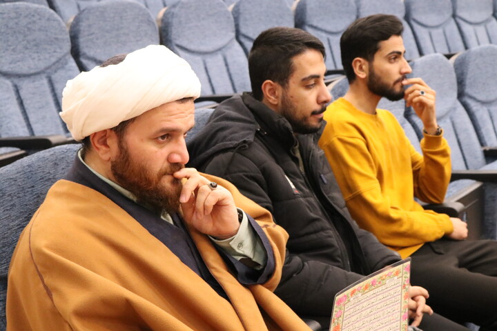 تصاویر/ تجمع بزرگ حوزویان سمنان در اعتراض و انزجار از هتک حرمت به قرآن کریم