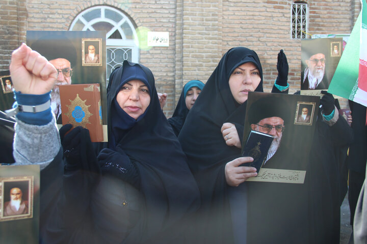 اجتماع حوزویان قزوین در محکومیت اهانت به مقدسات دینی و ولایت فقیه