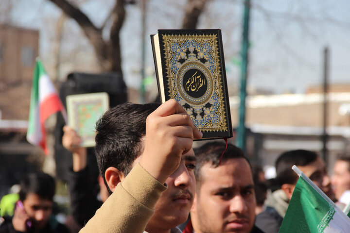 اجتماع حوزویان قزوین در محکومیت اهانت به مقدسات دینی و ولایت فقیه