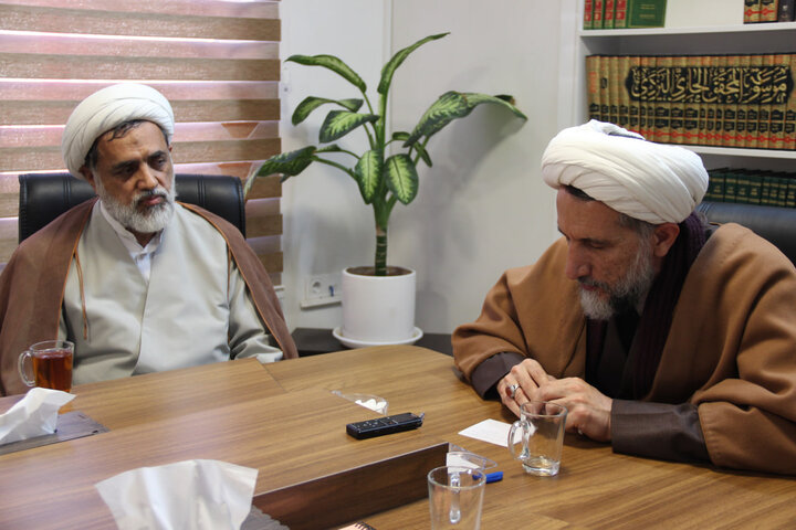 مسئول مرکز ارتباطات حوزه و نظام حوزه های علمیه