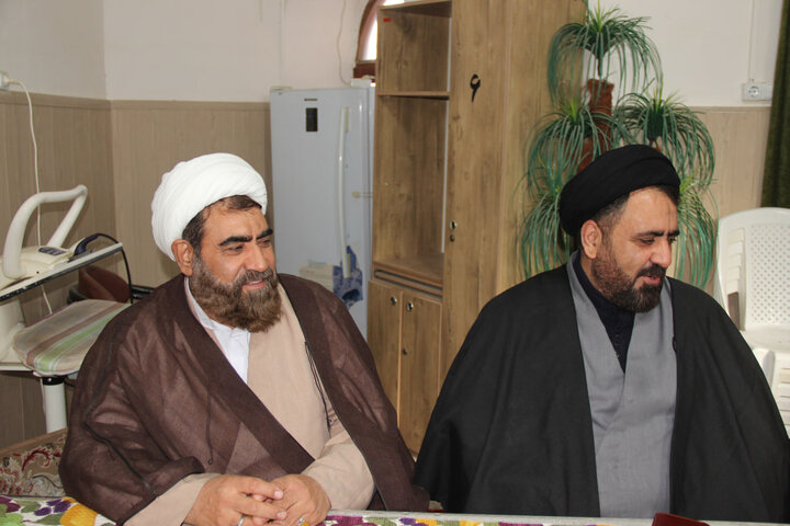 تصاویر / نشست معاونین  بر نامه ریزی حوزه علمیه استان قزوین در مدرسه علمیه شیخ الاسلام قزوین