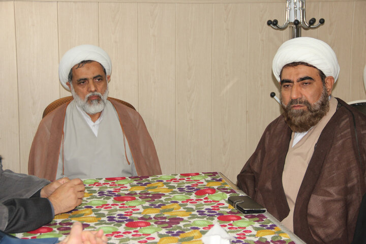 تصاویر / نشست معاونین  بر نامه ریزی حوزه علمیه استان قزوین در مدرسه علمیه شیخ الاسلام قزوین