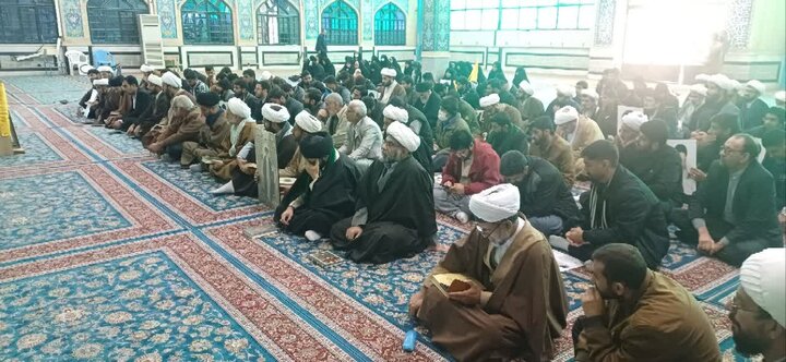 تجمع طلاب و روحانیون شهرستان زابل در محکومیت هتک حرمت به مقدسات