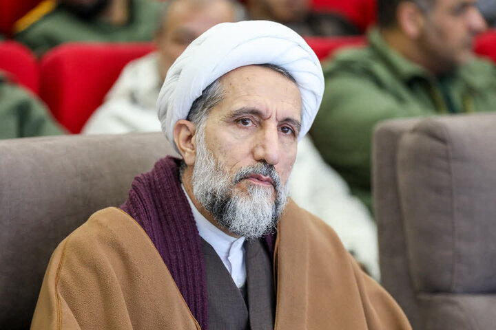 تصاویر /  حضور امام جمعه قزوین در سپاه صاحب الامر (عج) استان قزوین