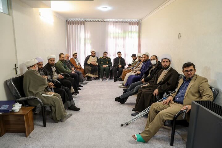 تصاویر / گردهمایی ائمه جمعه استان قزوین با حضور نماینده ولی فقیه در استان قزوین