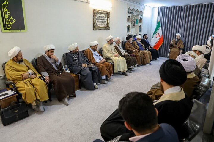 تصاویر / گردهمایی ائمه جمعه استان قزوین با حضور نماینده ولی فقیه در استان قزوین