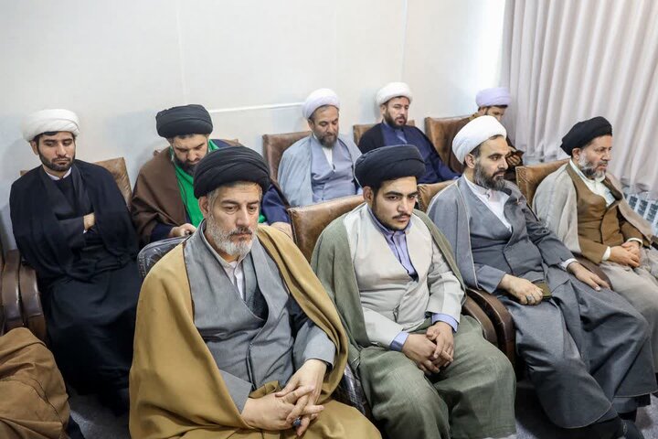 تصاویر / گردهمایی ائمه جمعه استان قزوین با حضور نماینده ولی فقیه در استان قزوین